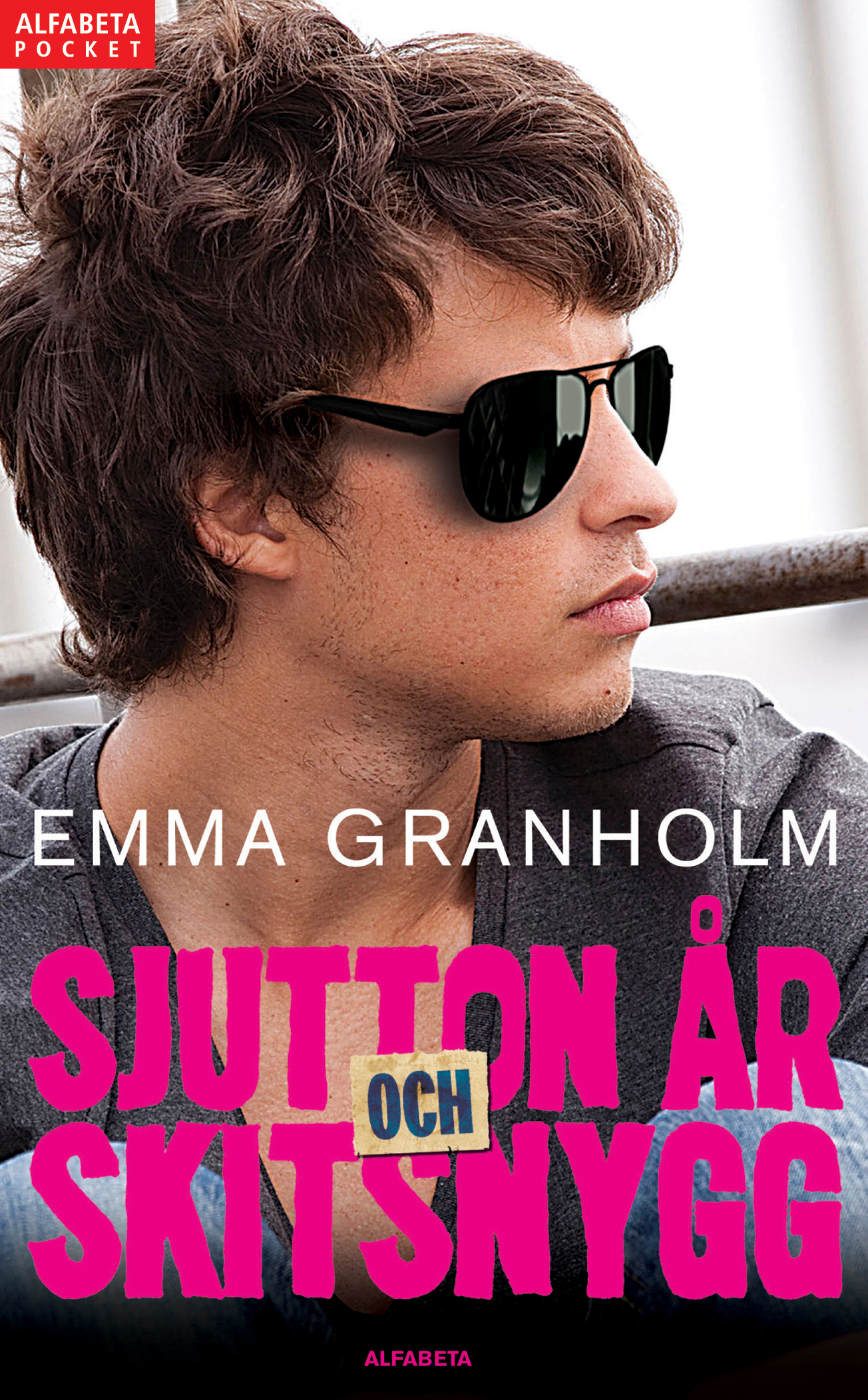 Omslag: Sjutton år och skitsnygg